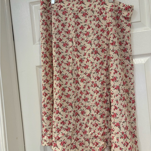 Sézane Tabata Floral Midi Skirt, 44, like new! - Picture 3 of 10
